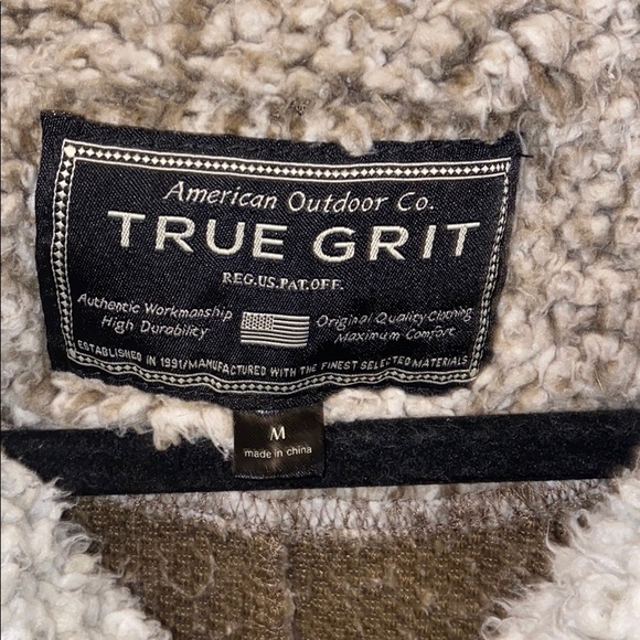 True grit pullover - Picture 4 of 4